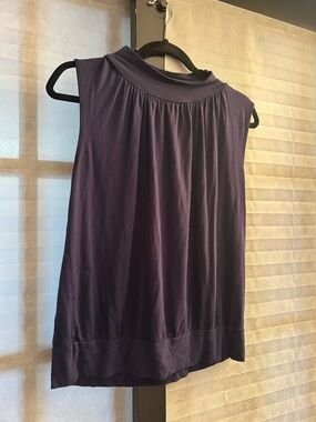 Storm Sleeveless Mock-Neck Tank in Deep Blue